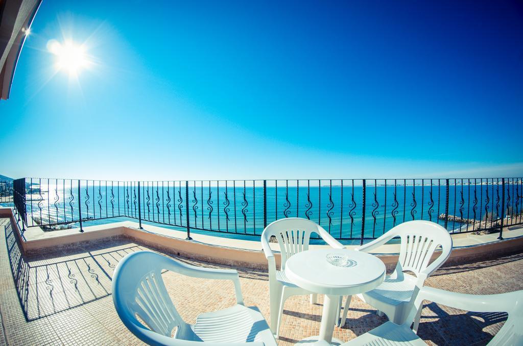 סאני ביץ' Premier Fort Sands Resort - Full Board חדר תמונה